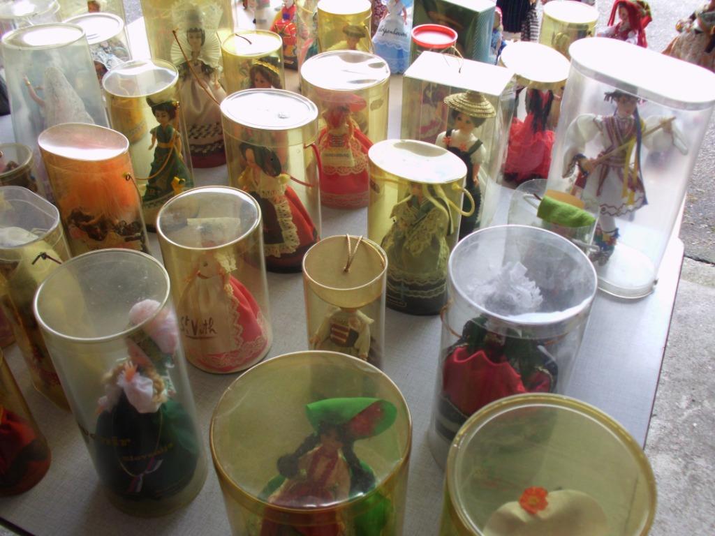 Rommelmarkt (65 poppetjes), Verzamelen, Ophalen