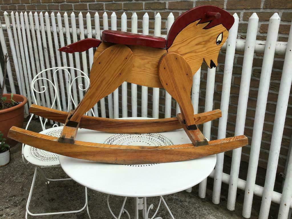 houten vintage schommelpaard, Kinderen en Baby's, Ophalen, Gebruikt, Rij- of Hobbelspeelgoed
