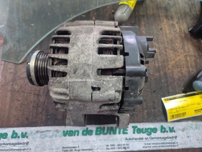 Dynamo d'un Opel Insignia, -, Opel, 3 mois de garantie, Utilisé