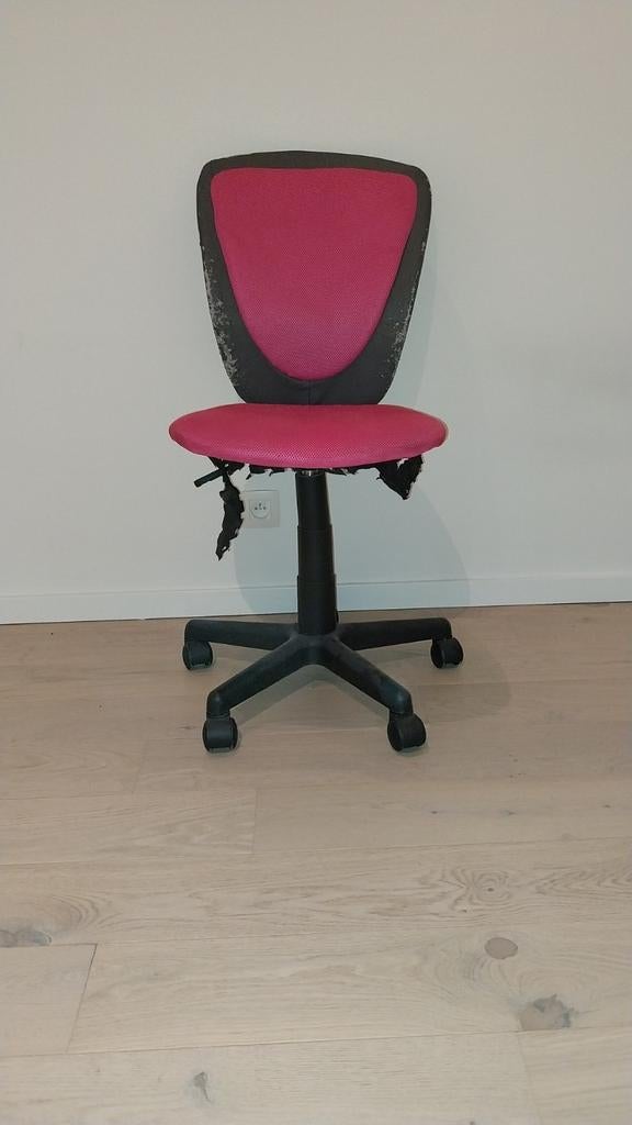 Ikea roze bureaustoel, Huis en Inrichting, Ophalen, Gebruikt, Roze, Bureaustoel