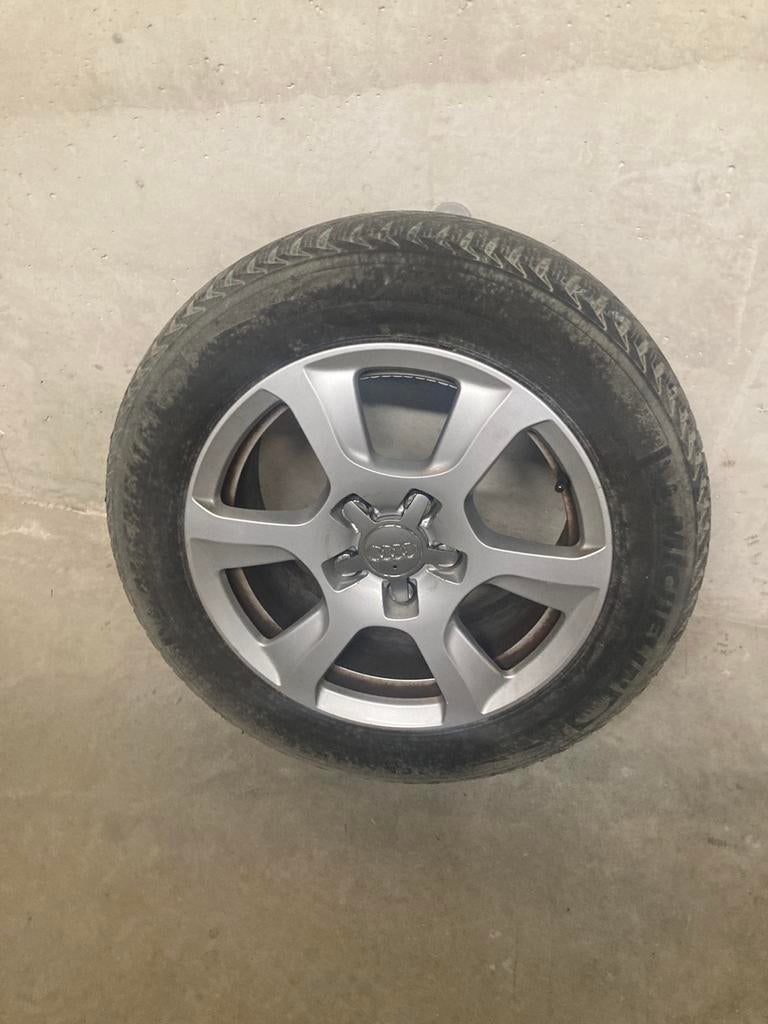 Banden met velgen voor Audi A4, Pneus hiver, 16 pouces, 205 mm, Pneu(s)