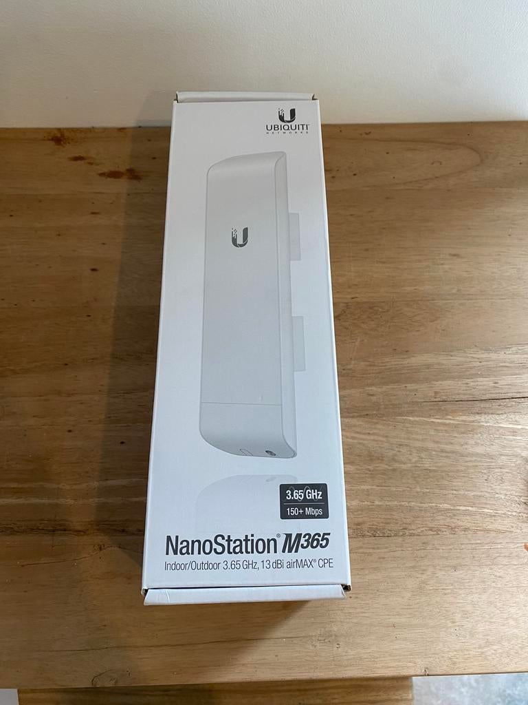 Point accès réseau sans fil (neuf emballé) Ubiquiti 160€, Informatique & Logiciels, Points d'accès
