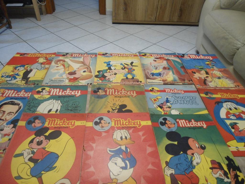 Lot de 11 Anciens Magazines Mickey les 3 premières années EX, Garçon ou Fille, Enlèvement ou Envoi, Comme neuf, 4 ans