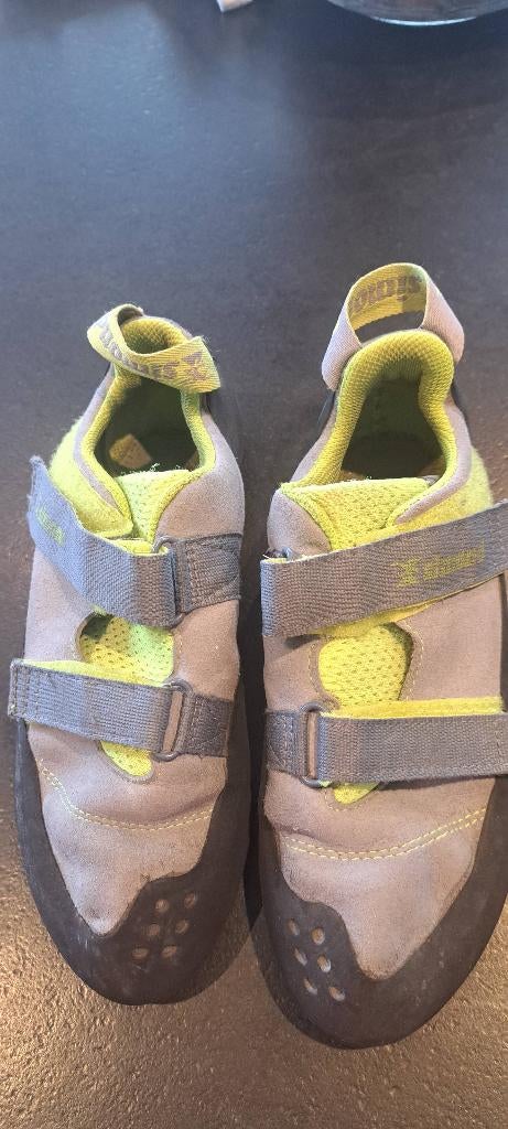 Chaussures escalades Simond 41, Envoi, Utilisé, Chaussons d'escalade