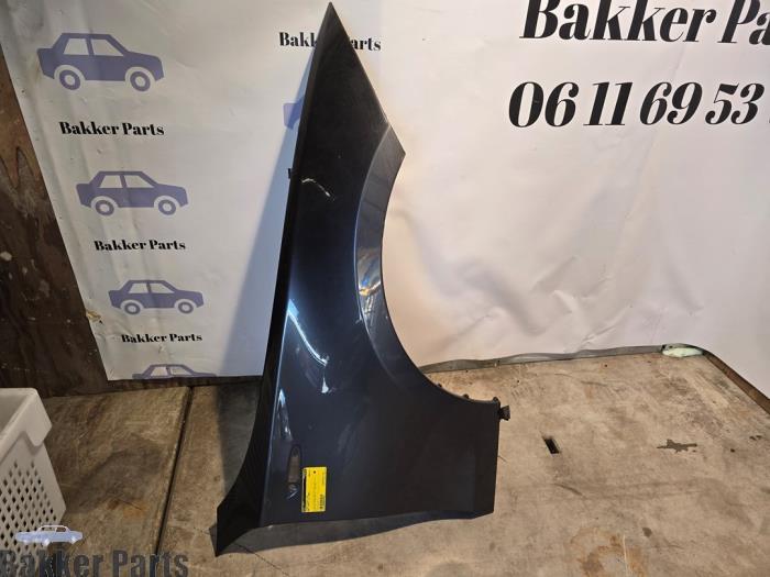 Aile avant droite d'un BMW 1-Serie (A22), -, -, 3 mois de garantie, Utilisé