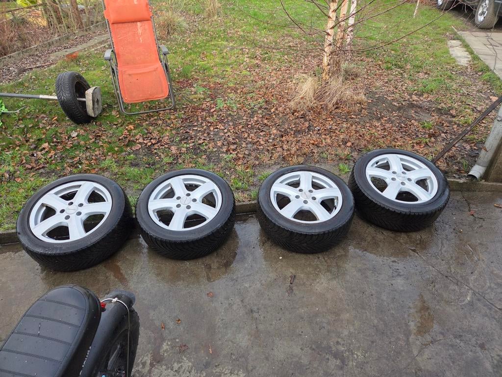 Velgen winterbanden 225/50/r17 v xl, Ophalen of Verzenden