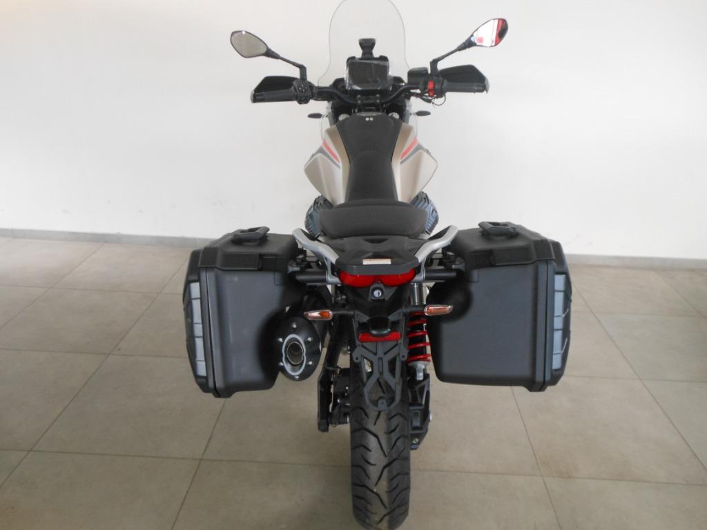 Moto Guzzi V85 TT Travel, Tourisme, Entreprise, Plus de 35 kW, 2 cylindres