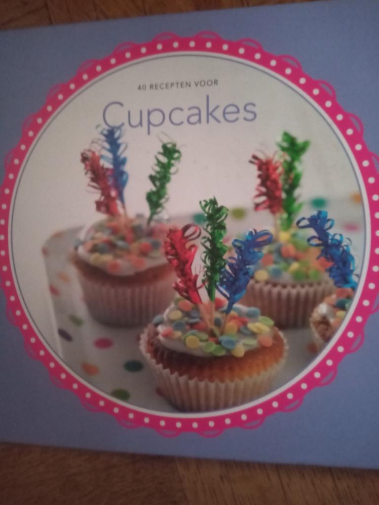 40 recepten voor cupcakes, Enlèvement ou Envoi, Gâteau, Tarte, Pâtisserie et Desserts
