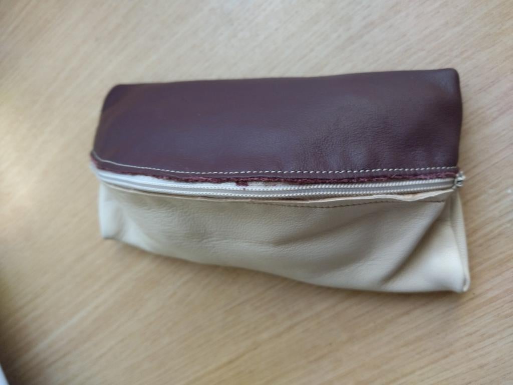 Plumier en cuir., Enlèvement ou Envoi, Neuf, Cuir