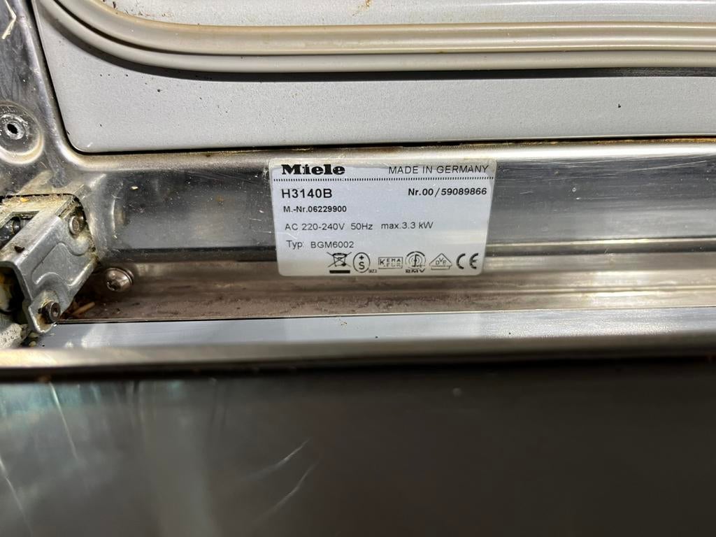 Miele Oven H3140B, Ophalen, Oven, Hete lucht, Zo goed als nieuw