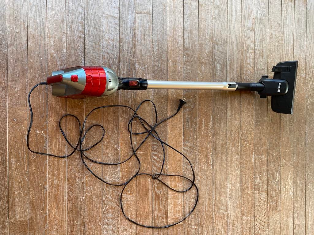 Aspirateur balai avec câble - Tristar, Electroménager, Enlèvement, Utilisé, Réservoir, Moins de 1 200 watts
