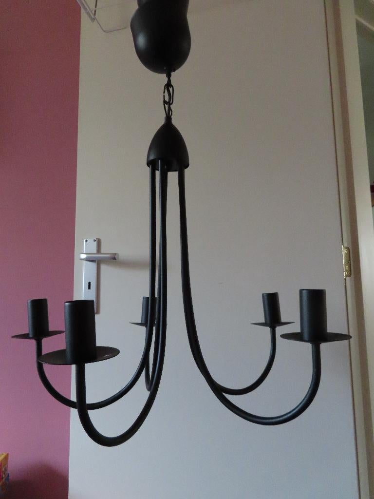 Lustre Ikea T9708 Moinig noir, Enlèvement, Utilisé