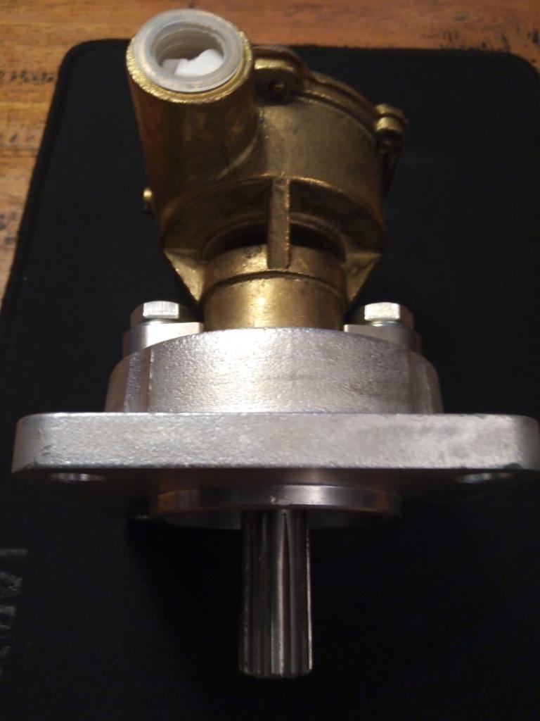 Pompe à eau Johnson F4B-9, Enlèvement ou Envoi, Comme neuf, Moteur et Technique, Voilier ou Bateau à moteur