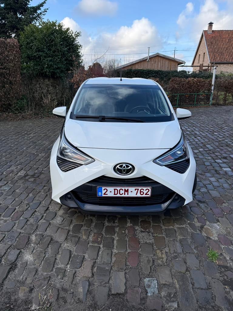 Toyota Ayvo AT 1.0i VVT-i, Autos, Toyota, Achat, Euro 6, Entretenue par le concessionnaire, 5 portes