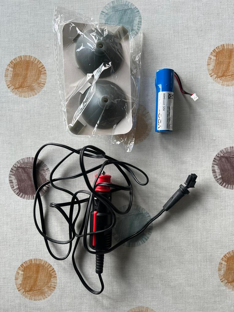 Zuignappen kabel en batterij voor OBU, Ophalen, Zo goed als nieuw
