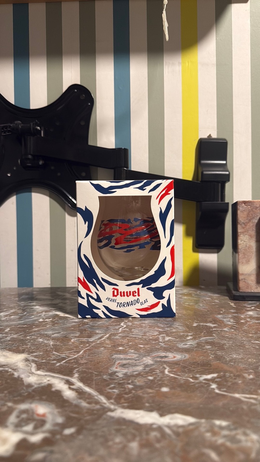 duvel glas tornado in doos, Ophalen