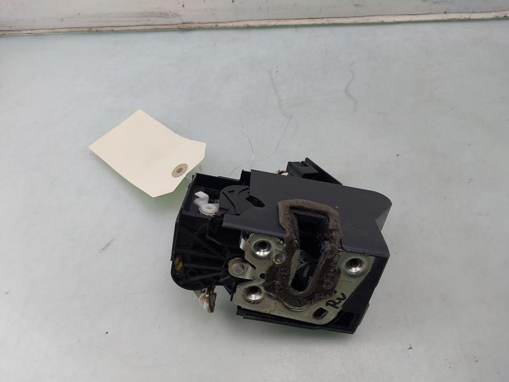 SERRURE DE PORTE RODS AVANT DROIT Dacia Sandero III, Dacia, Renault Deutschland AG, Utilisé, Peter-Huppertz-Straße 5
51063  Köln, DE