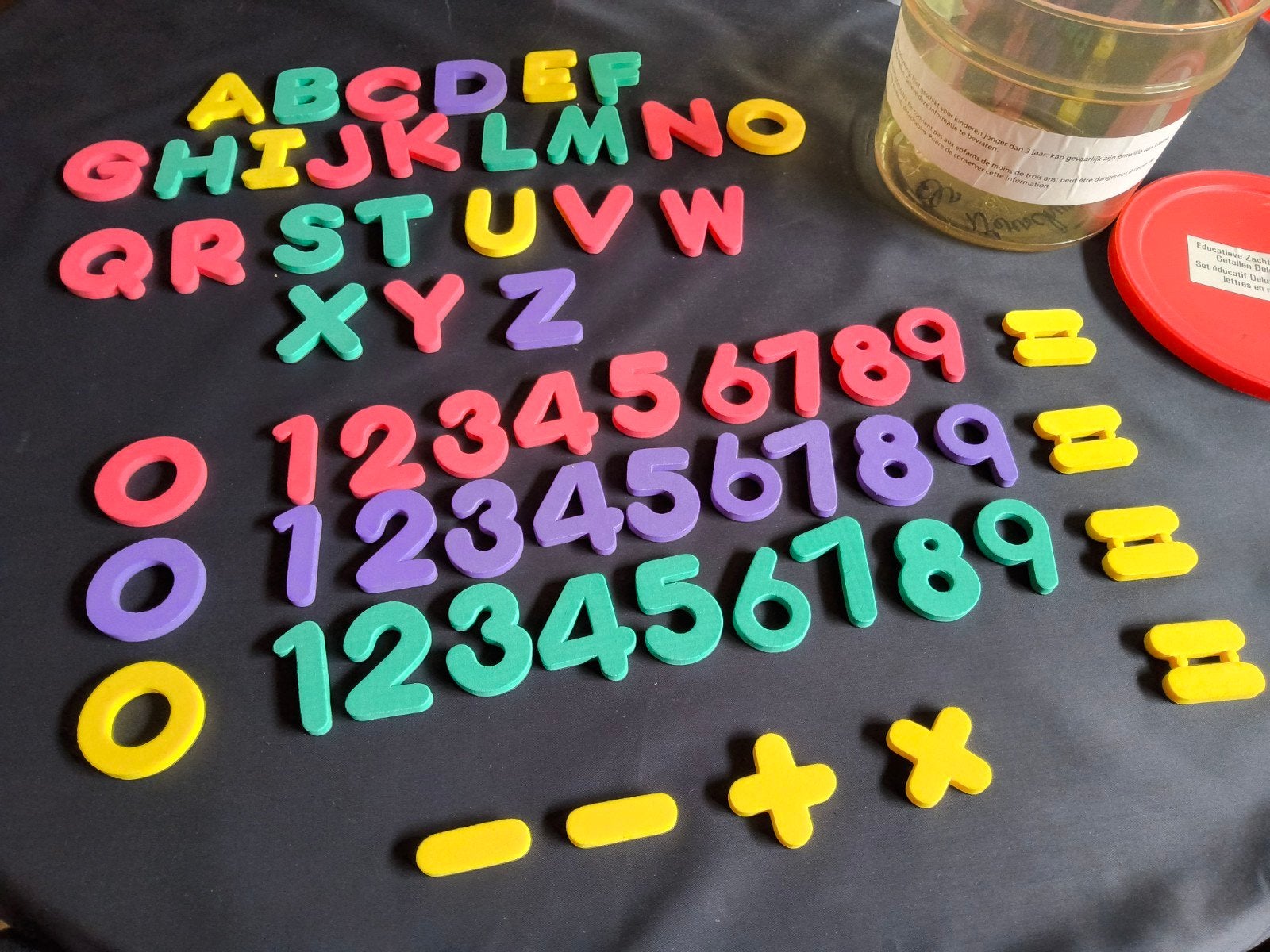 Educatieve zachte letters en getallen met magneet €2, Enfants & Bébés, Jouets | Éducatifs & Créatifs, Enlèvement, Utilisé, Bricolage