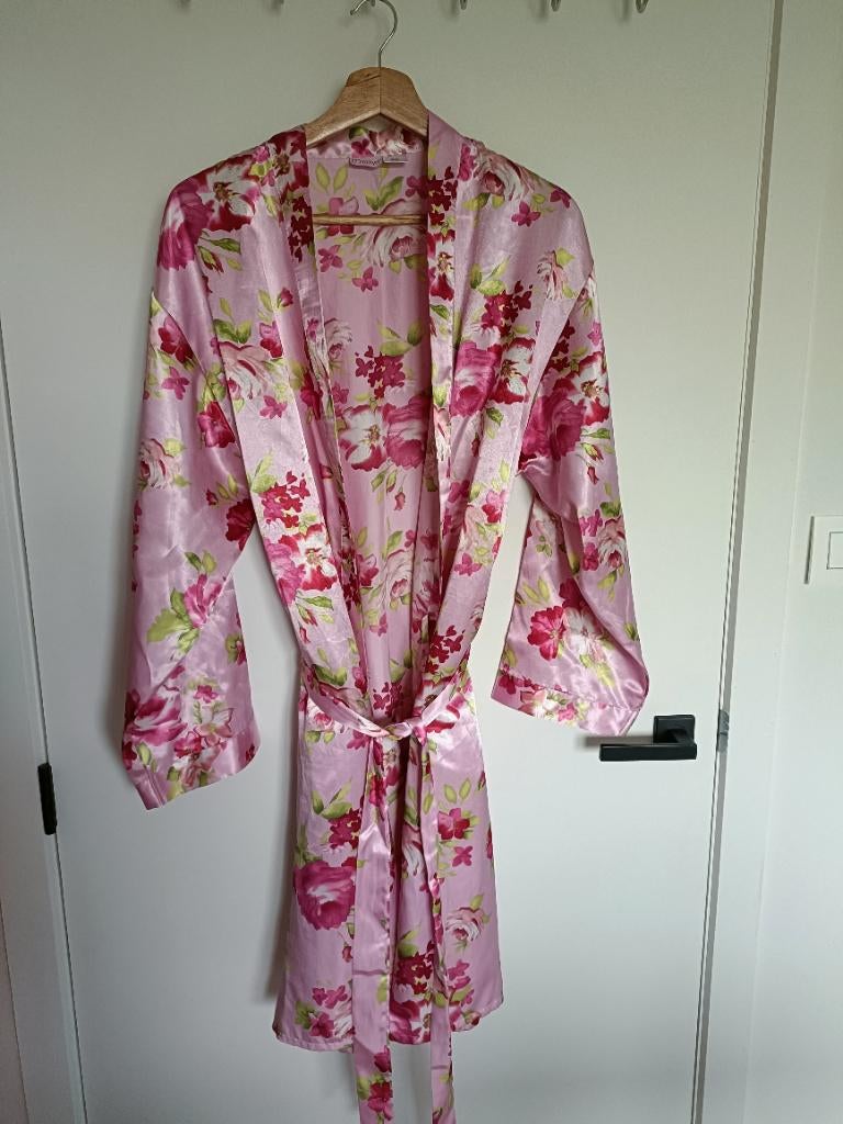 Kimono 40-42, Kleding | Dames, Homewear, Ophalen, Zo goed als nieuw, Maat 42/44 (L)