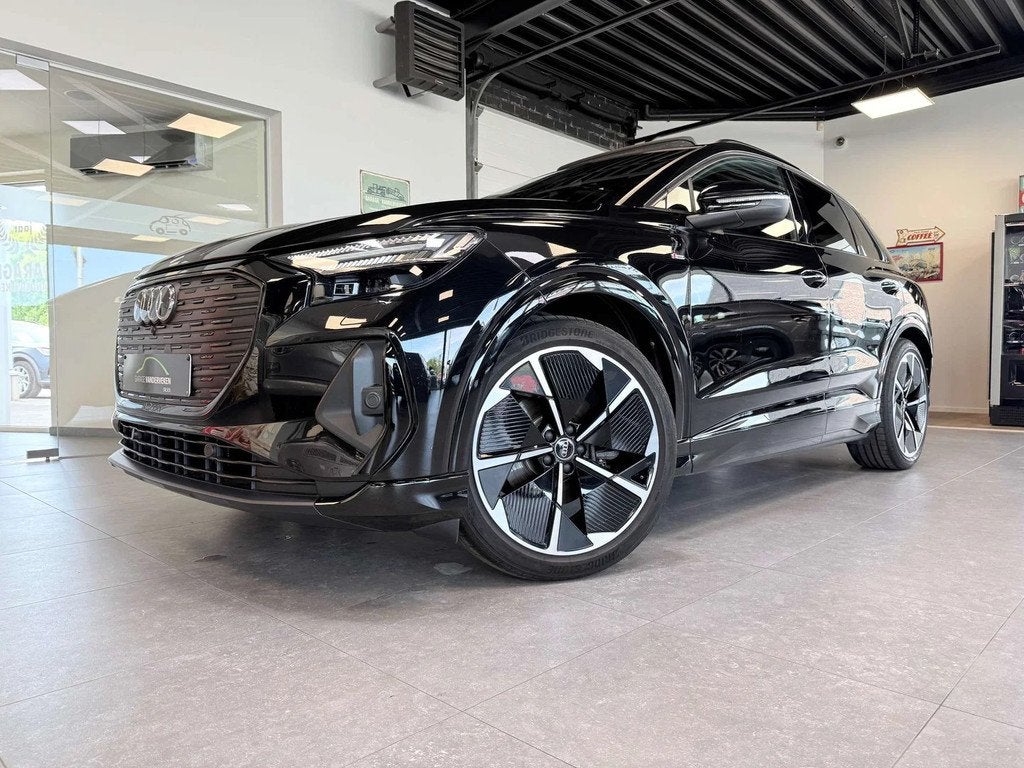 Audi Q4 e-tron Q4 e-Tron 55 kWh 35 S line * Pano - Dak !, Auto's, Audi, Te koop, Q4 e-tron, ABS, Airbags, Airconditioning, Automatische klimaatregeling