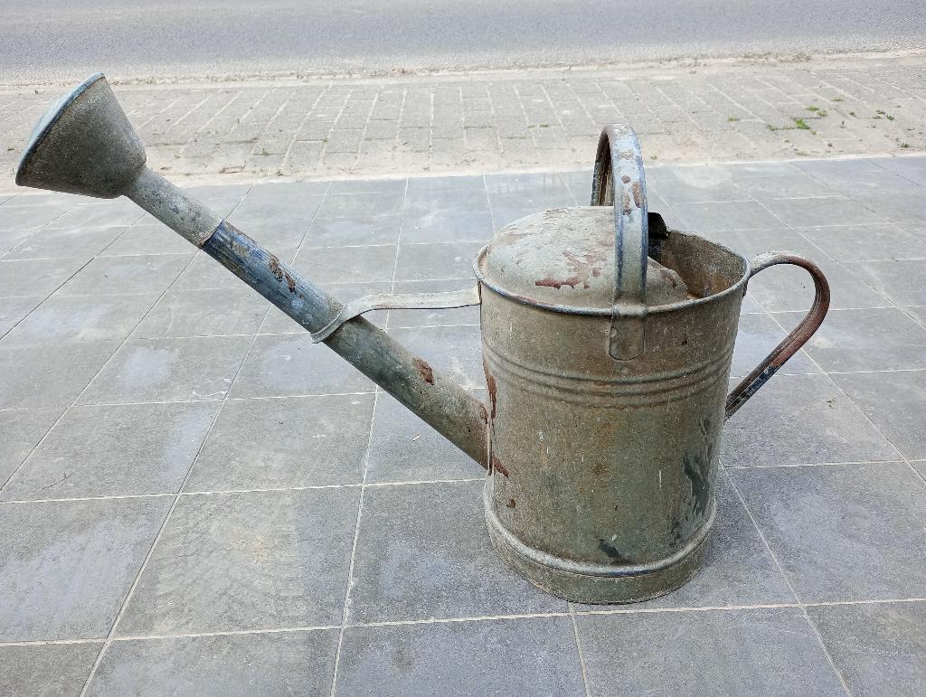 oud zink gieter, Tuin en Terras, Ophalen, Gebruikt, Overige materialen