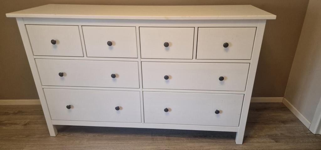 Hemnes commode ikea, Huis en Inrichting, Kasten | Ladekasten, Ophalen, Gebruikt