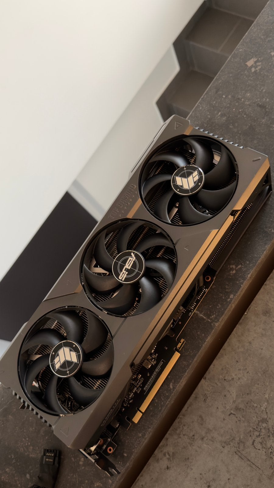 Asus tuf RTX 4090 o24g og gaming, Enlèvement, Comme neuf