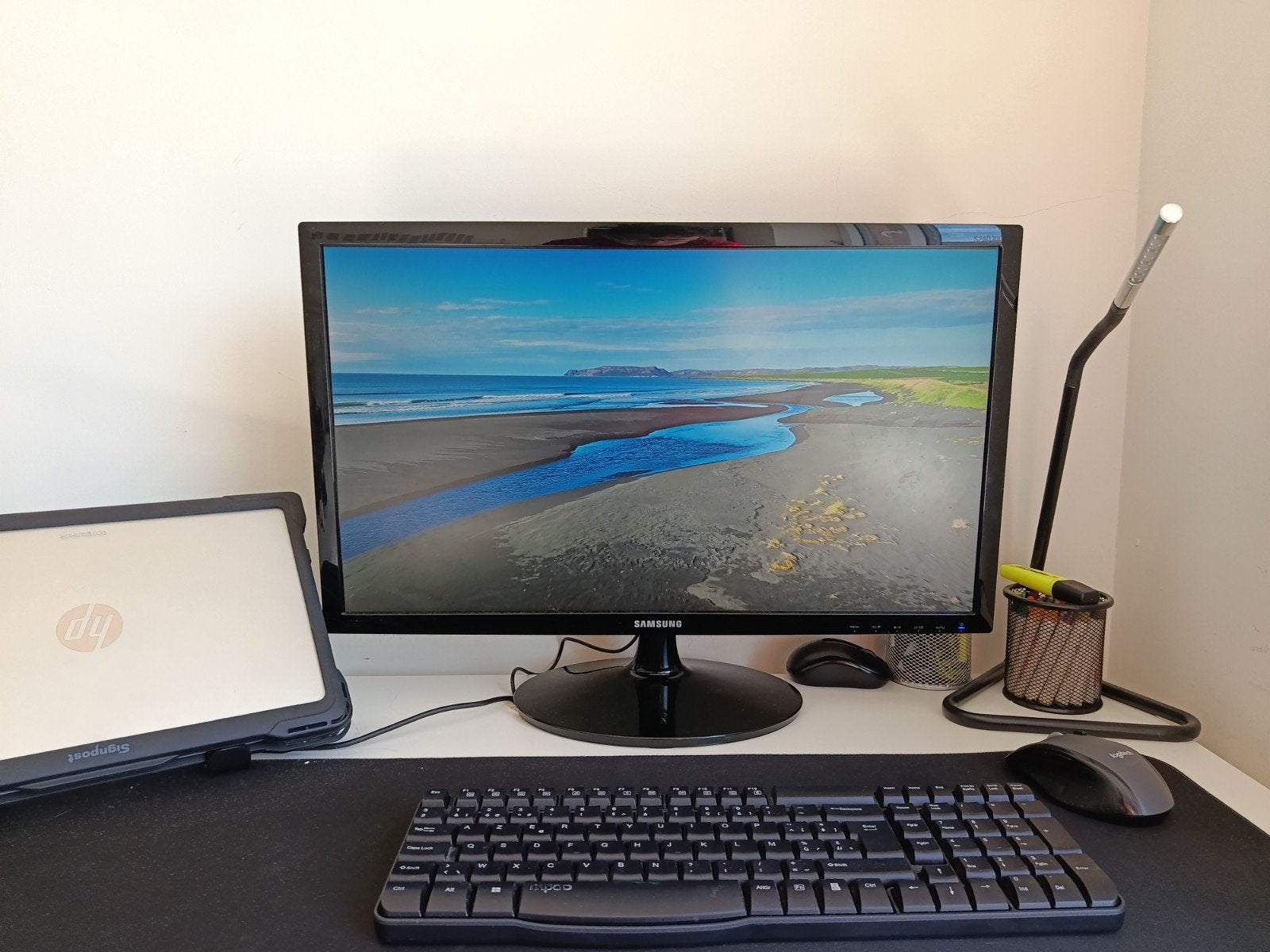 Samsung monitor 24 inch S24D300, Computers en Software, Monitoren, Gaming, Gebruikt, Kantelbaar, HDMI