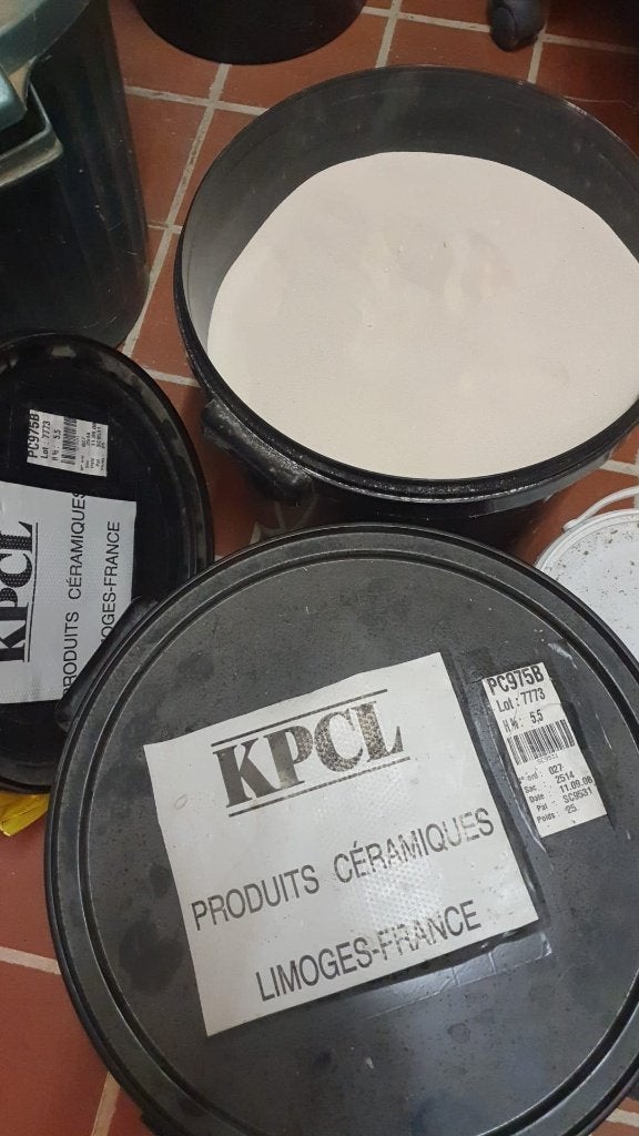 Pâte à mouler pour porcelaine - usage professionnel, Enlèvement