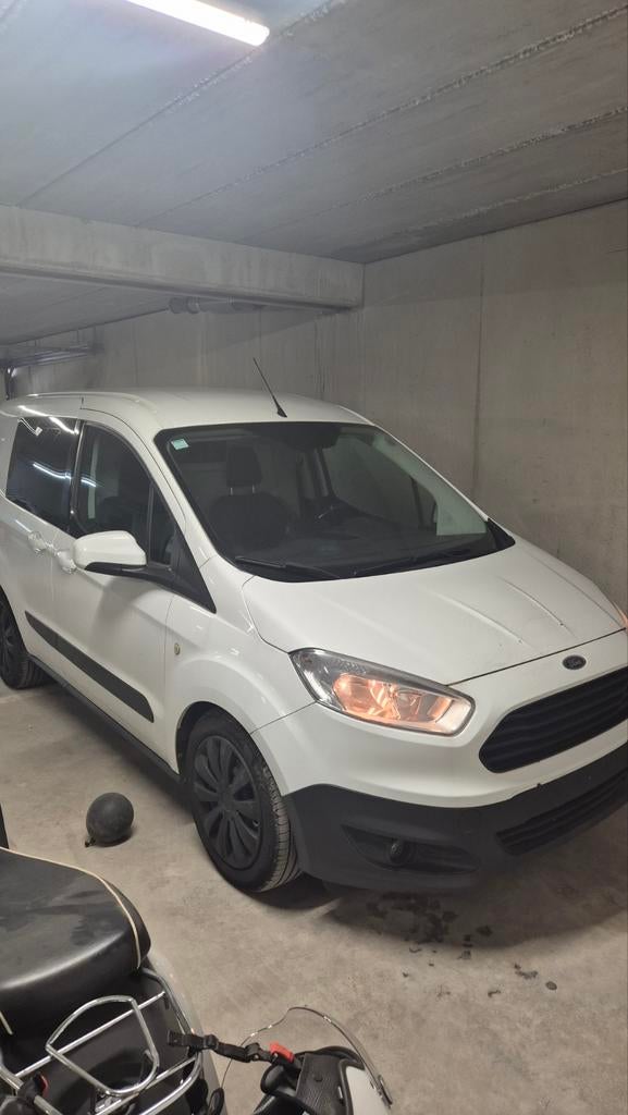 Ford Transit Courier 2018