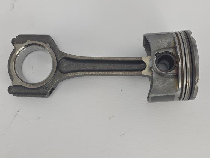 Piston d'un Ford Grand C-Max, -, 3 mois de garantie, -, -