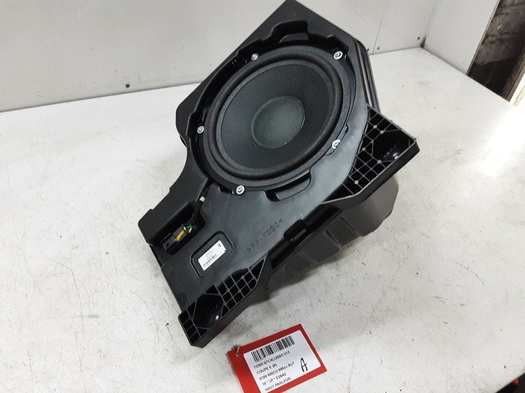 HAUT PARLEUR / ENCEINTE Ferrari GTC4 Lusso (318552), Autos : Pièces & Accessoires, Mevr. I. Hauben, Ferrari, Utilisé, Rue de l'Espoir 34 34
4030  GRIVEGNÉE, BE
