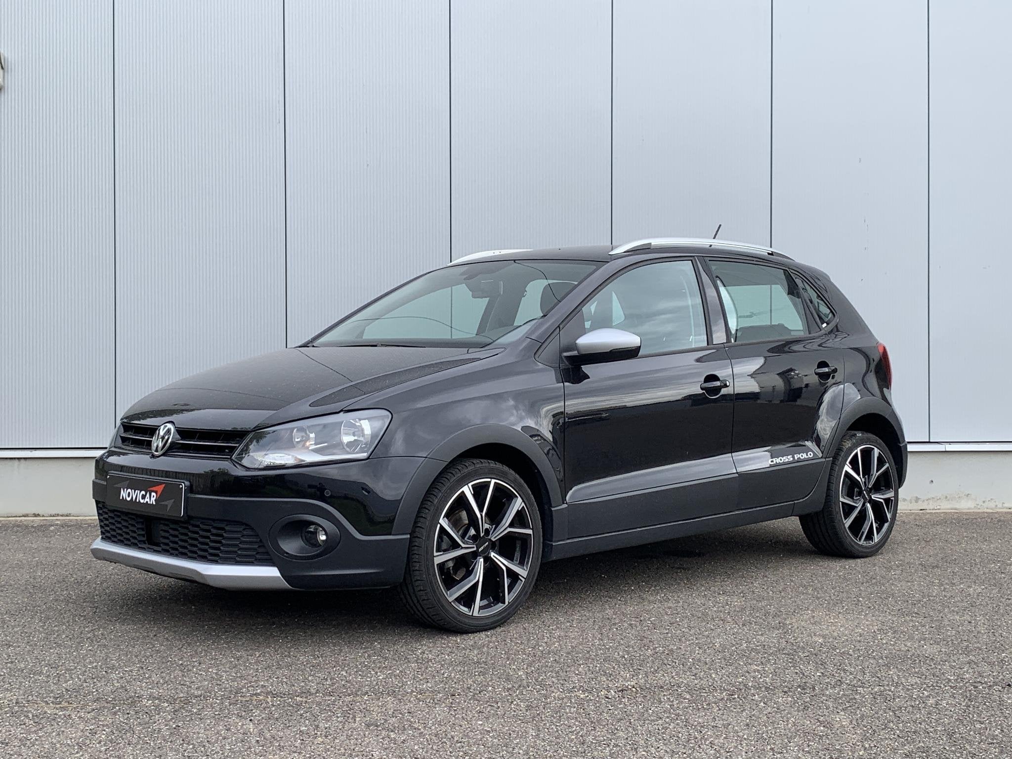 Volkswagen Polo 1.0 55kW Cross BMT - DOS 8977, Voorwielaandrijving, Stof, Zwart, Bedrijf