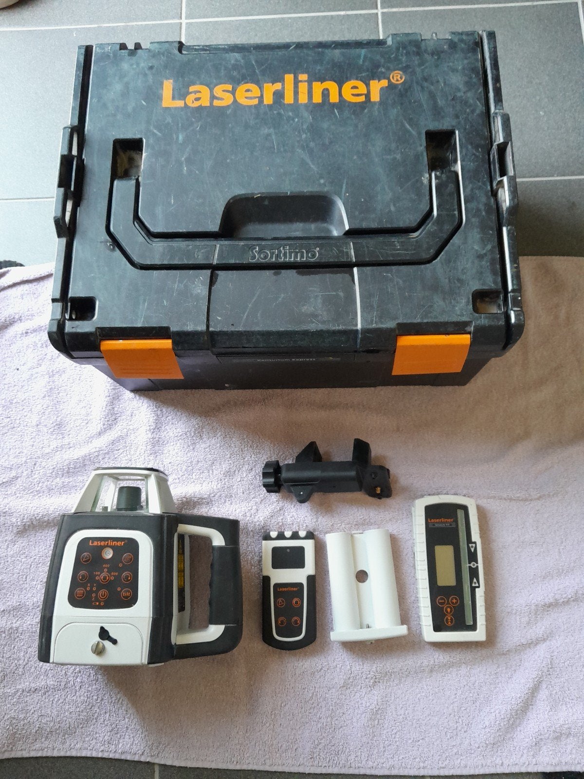 Laserliner bieden vanaf €250,00, Doe-het-zelf en Bouw, Meetapparatuur, Ophalen