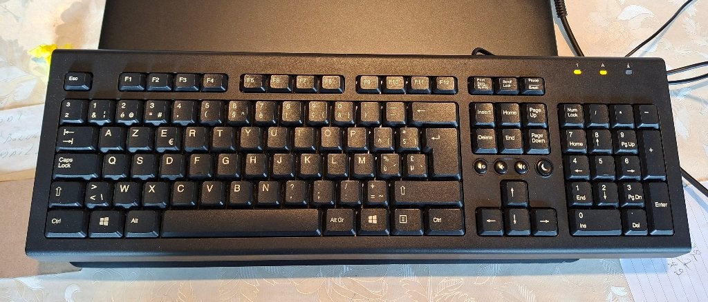 TOETSENBORD, proper, nog werkend (zie foto),, Ophalen, Azerty, Gebruikt, Bedraad
