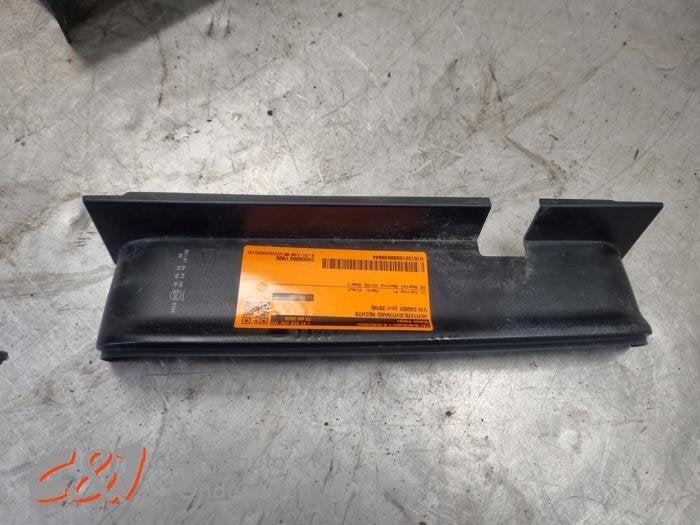 Achterlichtrand rechts van een Volkswagen Caddy, Gebruikt, -, Volkswagen, -