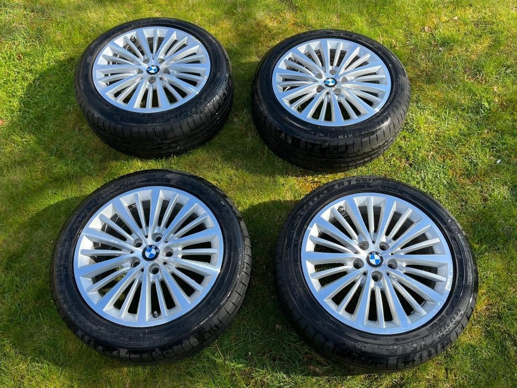 BMW vier velgen en zomerbanden, Auto-onderdelen, Banden en Velgen, Ophalen, Gebruikt, Banden en Velgen, 17 inch