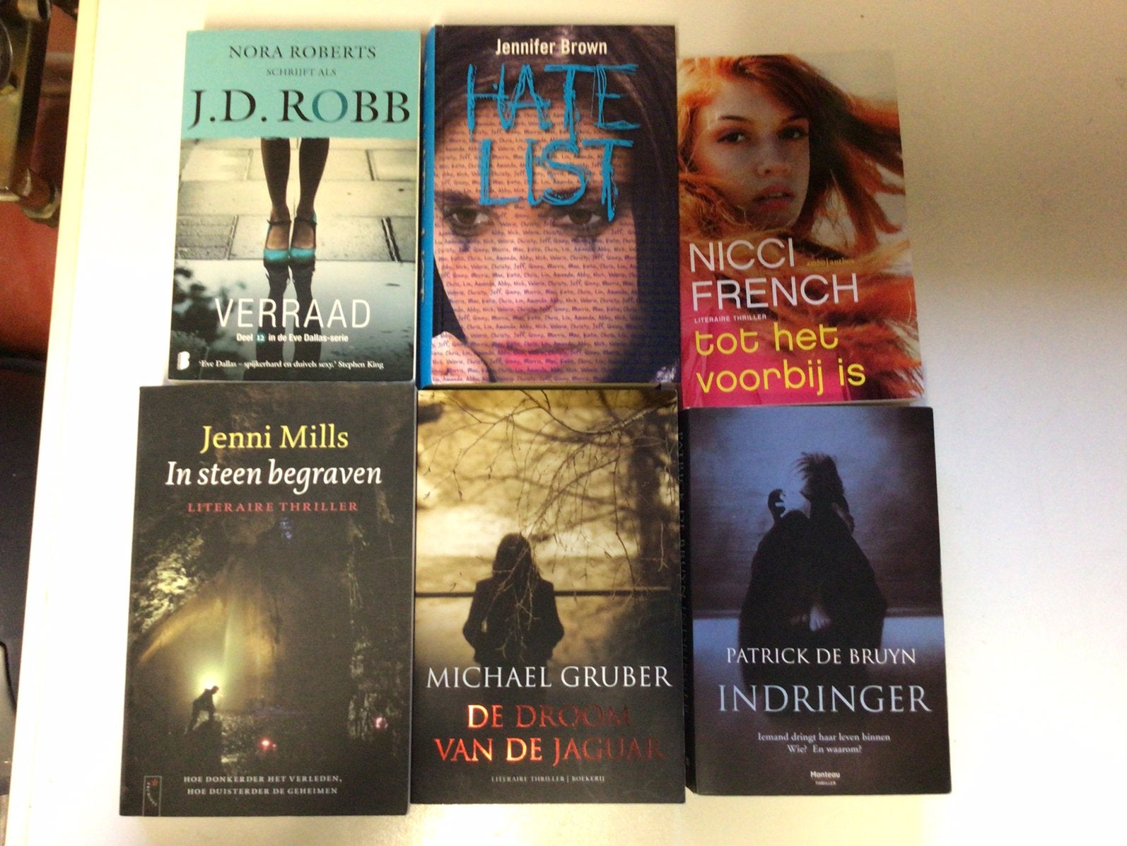 Boeken uit te kiezen aan 2 euro, Ophalen of Verzenden, Gelezen