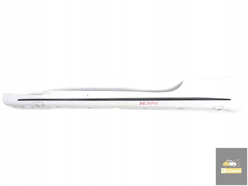 A2056982300, MERCEDES 205 C63 AMG Drempelstrip LINKS, Gebruikt, Mercedes-Benz AG, Mercedes-Benz, Mercedesstrasse 120
70372  Stuttgart, DE