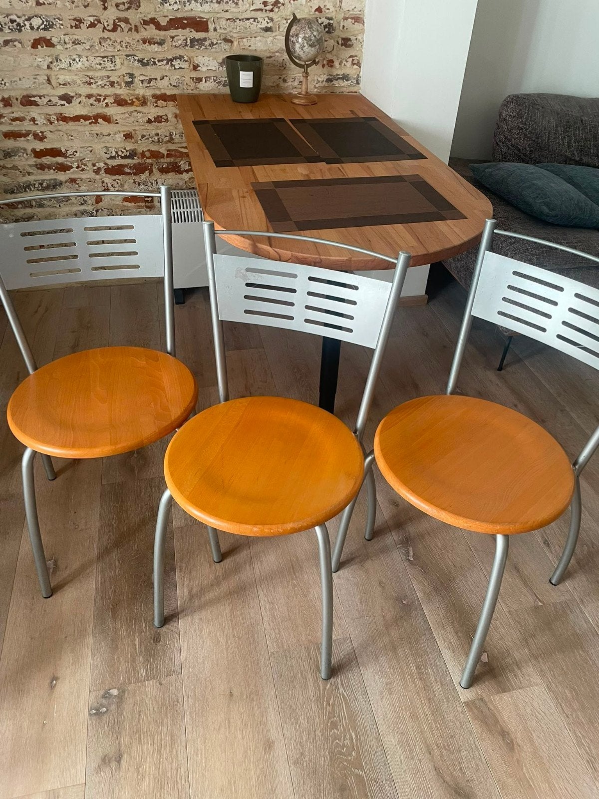 3 chaises en métal et bois, Trois, Autres couleurs, Enlèvement, Utilisé
