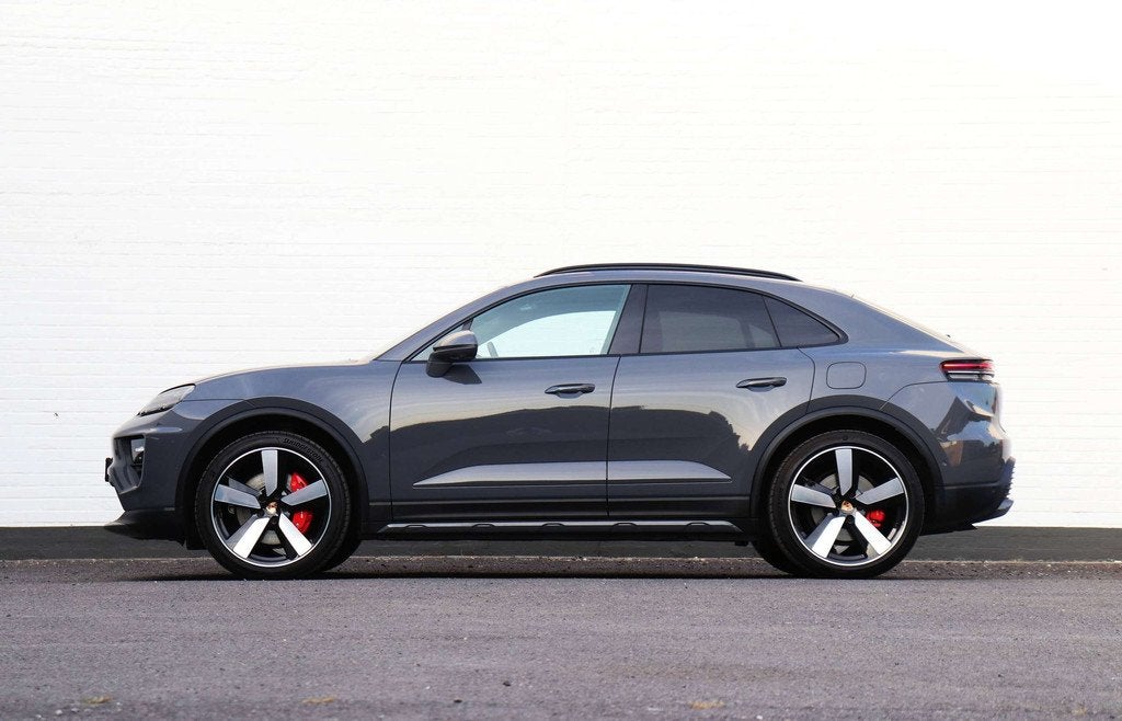 Porsche Macan 4S 100 kWh - Off Road Design Pack/Bose/Pano/22, Autos, Porsche, Achat, Euro 6, Entreprise, Autres carburants