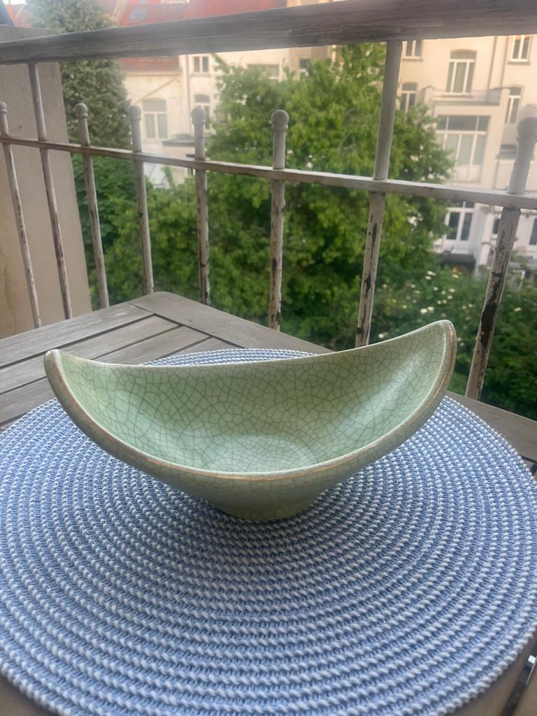 Bol Villeroy & Boch en forme de banane, Antiquités & Art, Enlèvement ou Envoi