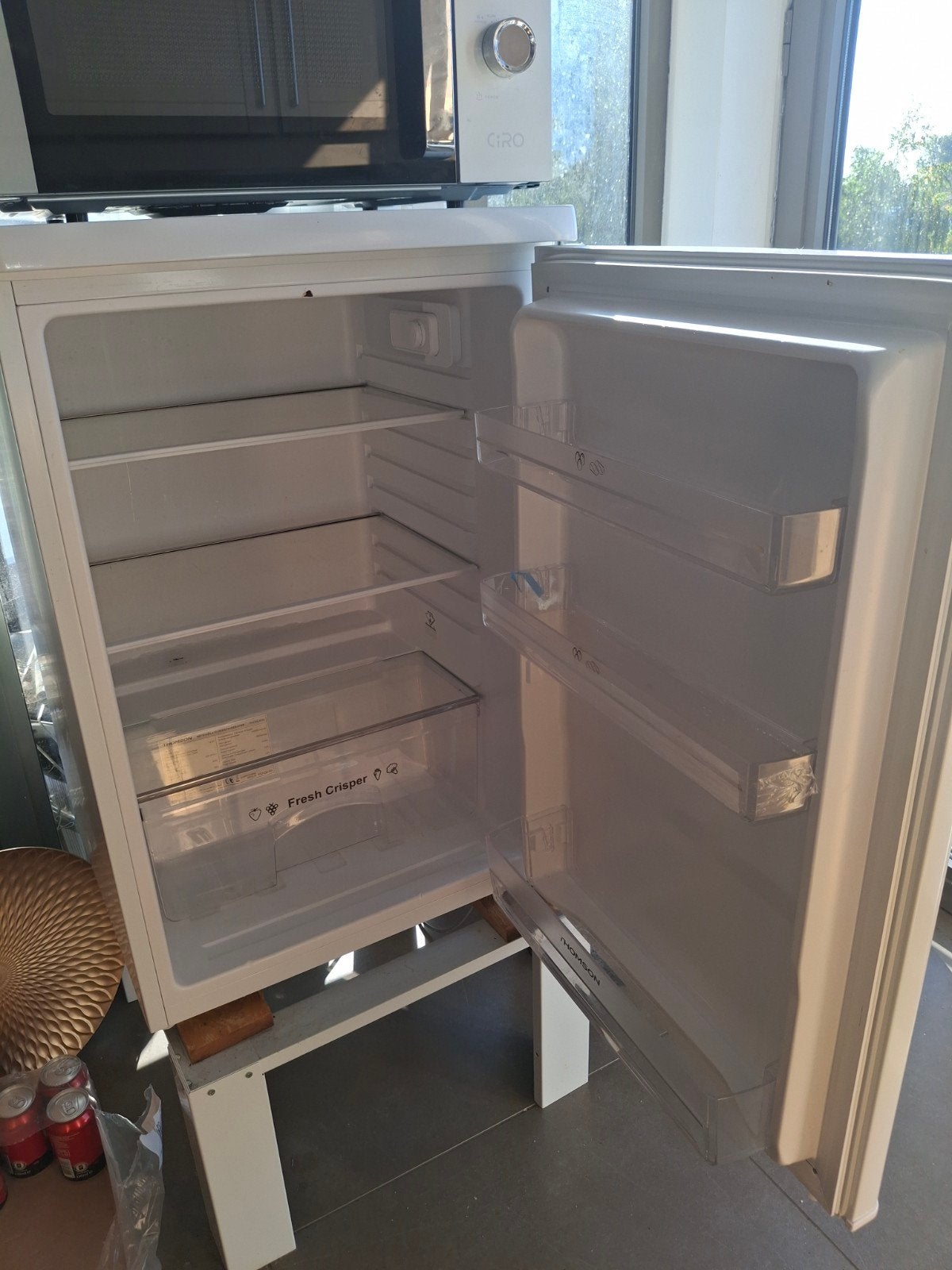 1 jaar oude frigo, Ophalen, Zo goed als nieuw, Vrijstaand