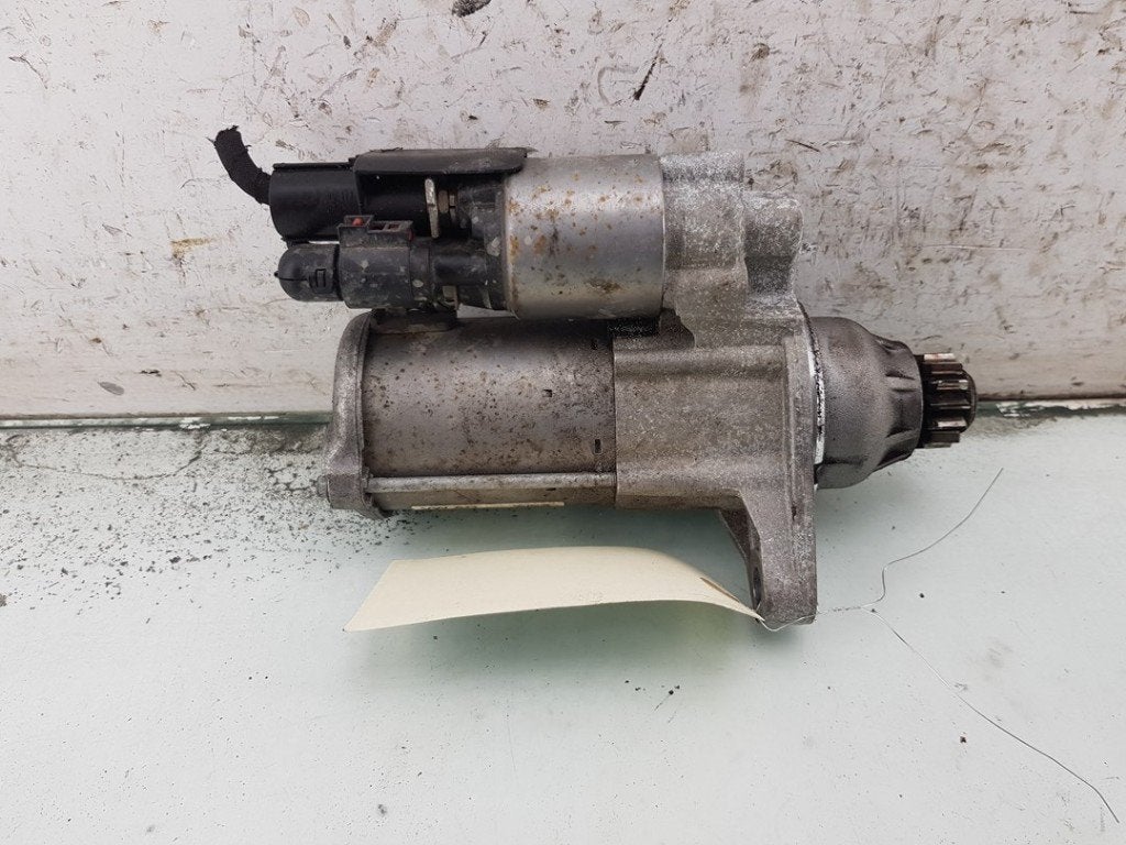 DÉMARREUR Volkswagen Golf VIII (CD1) (01-2019/-), Robert Bosch AG, Volkswagen, Utilisé, Robert-Bosch-Allee 1
74232  Abstatt, DE