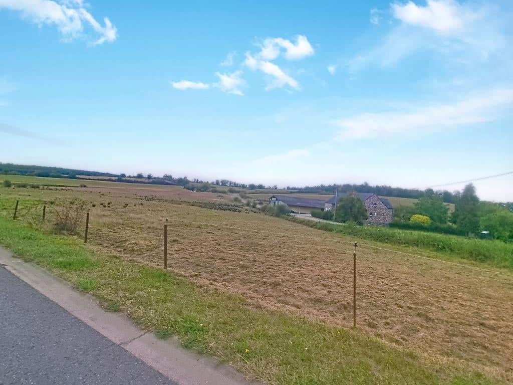 Terrain à bâtir de 24,27 ares, Doische, 1500 m² ou plus