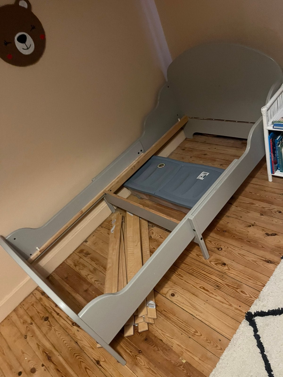 Gratis meegroeibed, Huis en Inrichting, Slaapkamer | Bedden, Ophalen, Zo goed als nieuw