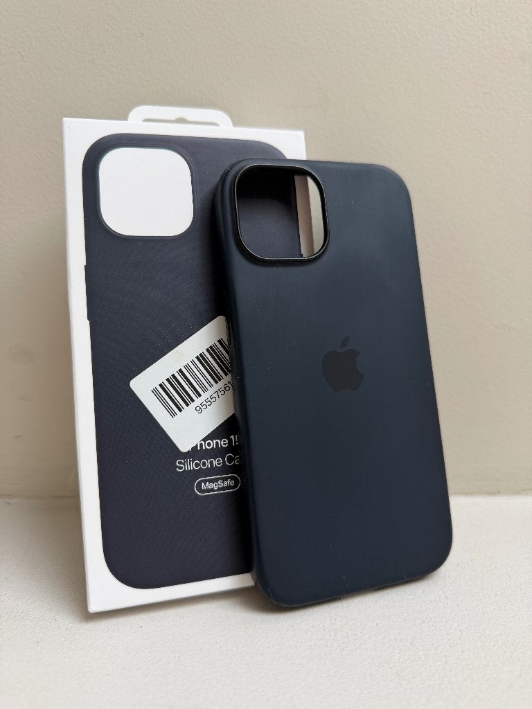 Originele Apple iPhone 15 Silicone Case – zwart, IPhone 15, Zwart, MagSafe, Frontje of Cover