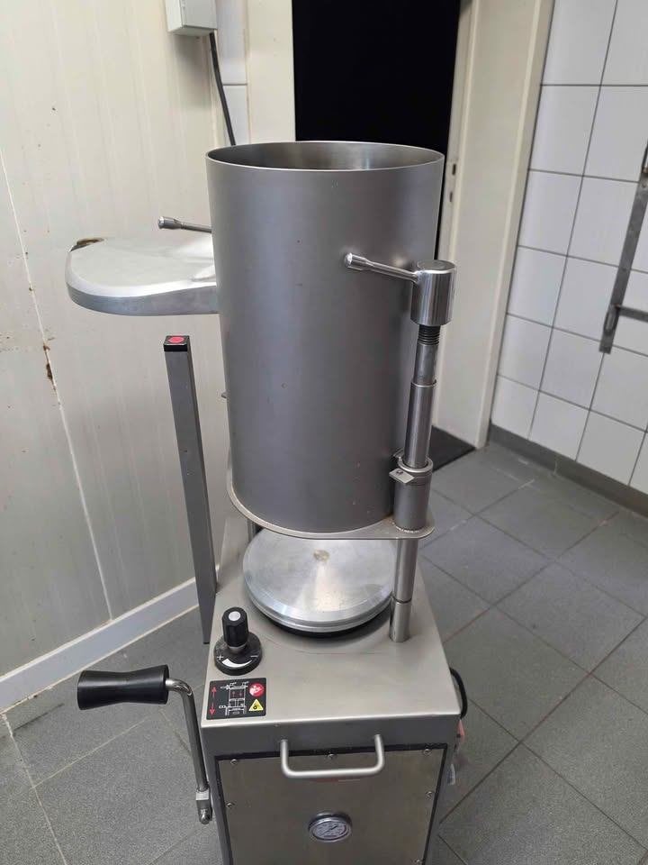 Professionele Hydraulische Worstenvuller, Zakelijke goederen, Horeca | Keukenapparatuur, Ophalen
