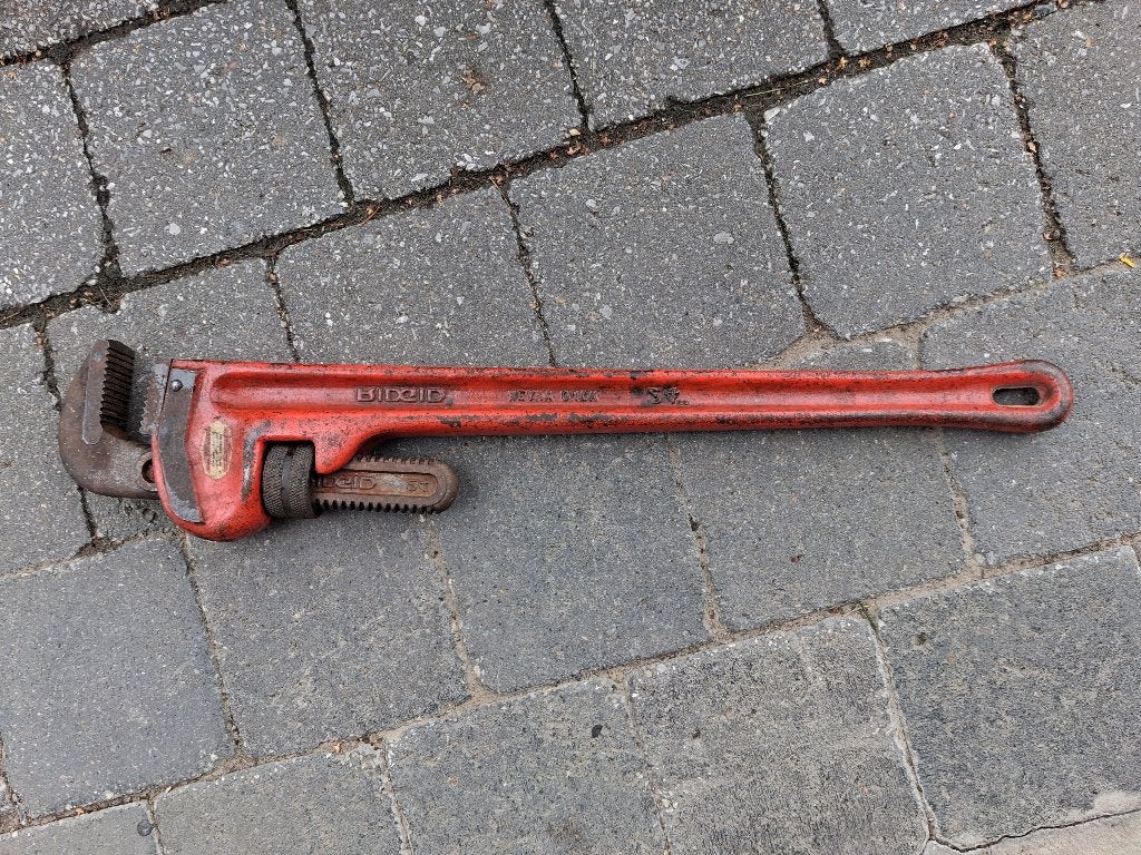 RIDGID 24" Heavy-Duty rechte pijptang, Ophalen, Gebruikt