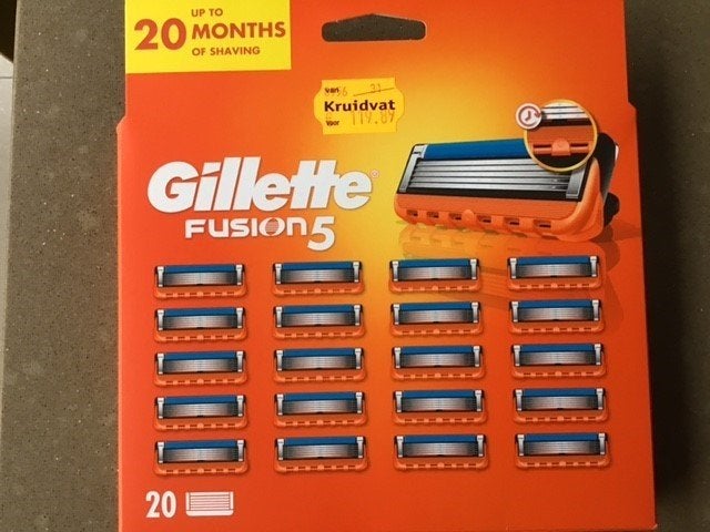Lames de rasoir Gillette Fusion 5, Enlèvement ou Envoi, Neuf